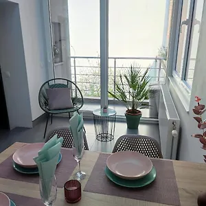 https://apartment-villa-ksenija.hotelsghent.com